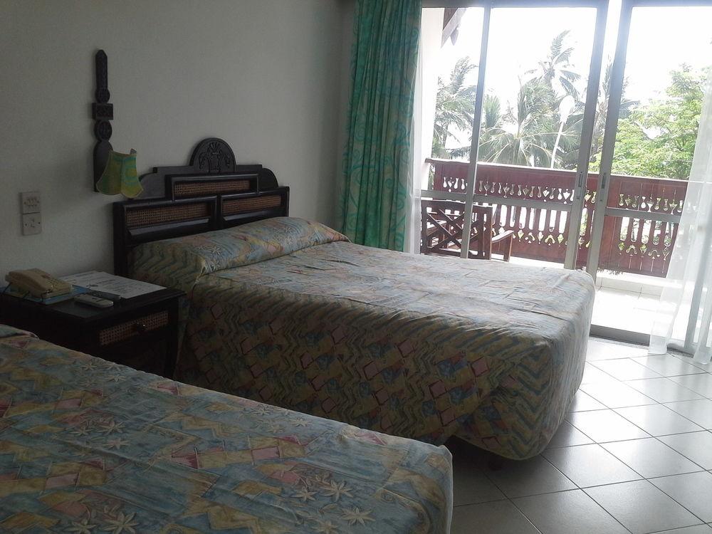 Bamburi Beach Hotel Eksteriør billede